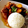 ข้าวขาหมู แสนอร่อย แอบไม่กลัวอ้วน