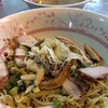 บะหมี่แห้ง ปู+หมูแดง มาพร้อมน้ำซุป 40 บาทเท่านั้น