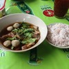 เกาเหลาชิ้น สด เปื่อย (เนื้อ) + ข้าว