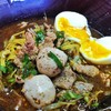 ก๋วยเตี๊ยวเรือ + ไข่ยางมะตูม