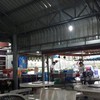บรรยากาศแบบเป็นกันเอง มีโต๊ะหินอ่อนให้เลือกนั่งหลายแบบพร้อมพัดลมส่วนตัวทุกโต๊ะไม