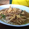 บิกากหมูเป็นชิ้นเล็ก ทานกับราดหน้า 