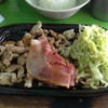 หมูกระร้อนซอสซีอิ๊วญี่ปุ่น เพิ่มเบคอน 49+20 บาท