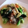 บล๊อคโคลี่ผัดหมูกรอบ