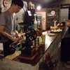 บริเวณบาร์ มีโชว์ ชง กันให้เห็นสดๆกันเลย