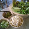 ผักเคียงมีให้เลือกน้อยไปสักนิด
