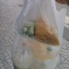 โจ๊กหมูซื้อกลับบ้าน เค้าแยกผักและน้ำซุปให้เป็นอย่างดี