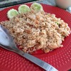 ข้าวผัด กระเทียม แซลมอน