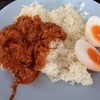 พะแนงหมูไข่ต้มราดข้าว 40 บาท