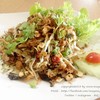 ยำเฟื่องฟู: เป็นการใช้โปรตีนถั่วเลือกมาคั่วจนกรอบ แล้วนำมายำ กินง่าย กินเพลิน