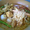 บะหมี่แกง 