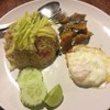 ข้าวผัดปลาสลิด