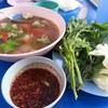 ผักแกล้ม น้ำจิ้มแจ่ว