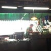 ป้ายร้านด้านบน บอกว่าเป็นร้านขาหมูและก๋วยจั๊บน้ำข้น