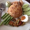 ข้าวผัดนำ้พริกลงเรือ