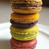 จับ Macaron ถ่ายรูปสไตล์ตัวเอง ^^