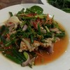 ยำผักกูดอร่อย แต่ใช้น้ำส้มแทนมะนาว