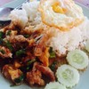 ลาบหมูกรอบ+ไข่ดาว
