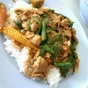 ผัดพริกแกงหมู
