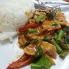 ข้าวราดผัดเครื่องแกง