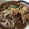 เส้นหมี่เนื้อทุกอย่างชามที่1