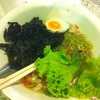 บะหมี่ผักโป๊ะแตก หมูสับสาหร่าย