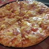Pizza Hawaiian อร่อยมากครับ ถูกด้วย