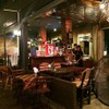 ตัวร้านต้องเดินเข้ามาในซอยนิดนึงค่ะถึงจะเจอ