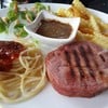 แฮมสเต็ค&สปาเก็ตตี้