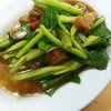 ผัดคะน้าหมูกรอบ
