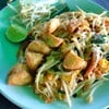 ผัดไทยกุ้งสด