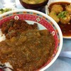 ข้าวแกงกะหรี่หมูทอด