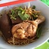 หมี่ขาวเลือดหมู+ไก่ตุ๋น แห้ง