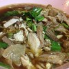 เตี๋ยวไก่เส้นมาม่า ก่อนใส่พริกป่นค่ะ