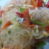 ยำวุ้นเส้นรูปไม่สวย แต่อร่อย 40 บาท
