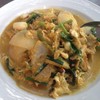 เนื้อปูผัดผงกะหรี่ (170.-) 