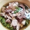 เกาเหลาเลือดหมูพิเศษทุกอย่าง