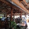 บรรยากาศในร้าน ไม้สักทอง