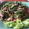 ผักกระเฉดผัดหมูกรอบน้ำพริกเผา