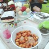 OMG = a crazy combination of sweet things (OMG ฉันจะเริ่มลดนน้ำหนักวันพรุ้งนี้)