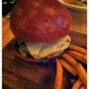Pink Tender classic pork burger 220 บาท