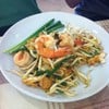 ผัดไทกุ้งสด