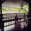 บรรยากาศริมสระ นั่งรับลม