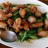 คะน้าหมูกรอบ
