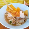 เส้นใหญ่ต้มยำ