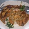 ข้าวหน้าไก่ ใส่กุนเชียง (หากุนเชียงแทบไม่เจอ)