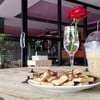 ร้านกาแฟตอนกลางวันก็เปิดให้บริการแล้วนะคะ