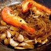 กุ้งอบวุ้นเส้น