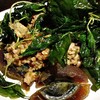 กะเพราไข่เยี่ยวม้า