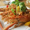 กุ้งใหญ่ทอดกระเทียมค่ะ